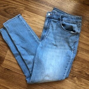 Old Navy Super Skinny Jeans
